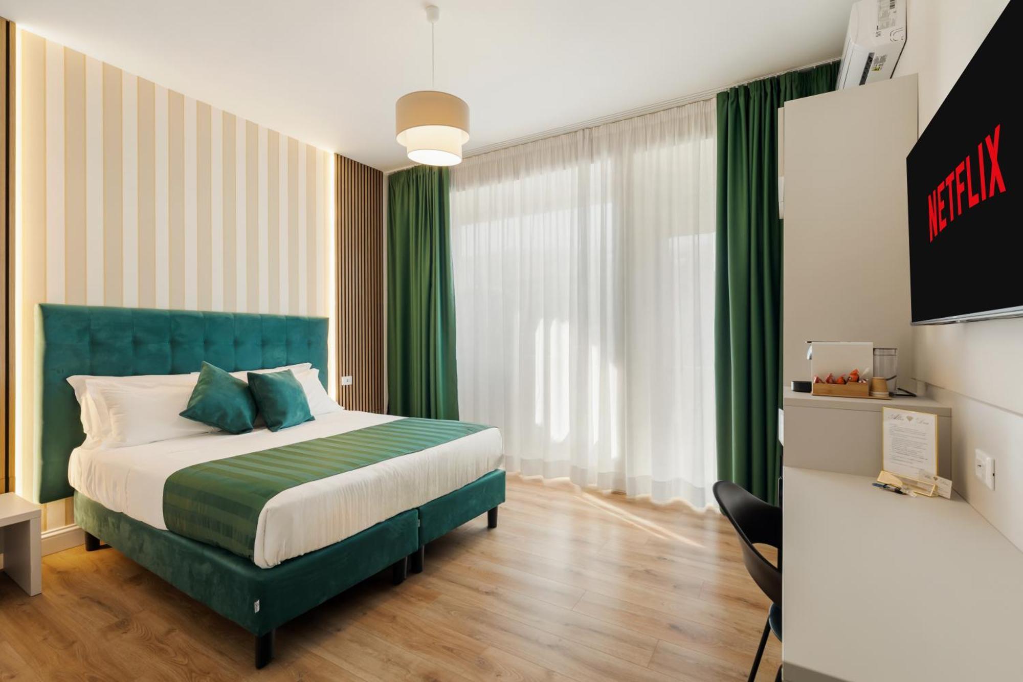 Albadea Deluxe Hotel Rome Exterior photo